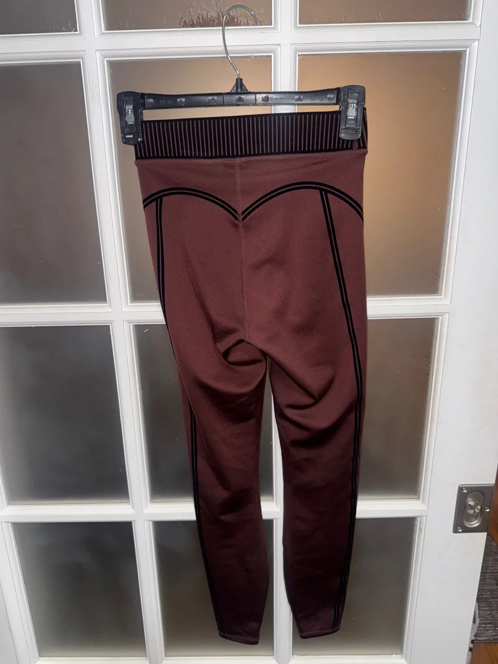 Alo Yoga Airlift High-Waist 7/8 Line Up Legging in brownstone